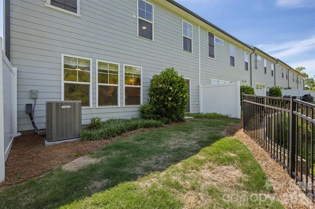 23206 Clarabelle Drive, Charlotte, NC 28273