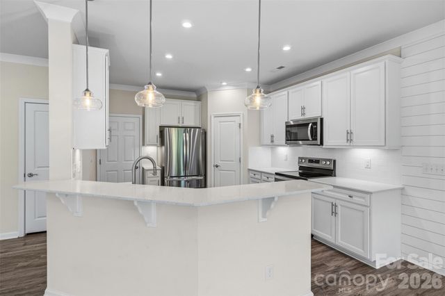 23206 Clarabelle Drive, Charlotte, NC 28273