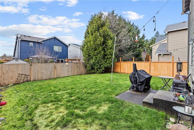 26127 242nd Avenue SE, Maple Valley, WA 98038