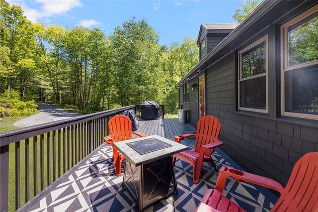 7 Spruce Ridge Drive, Glocester, RI 02814