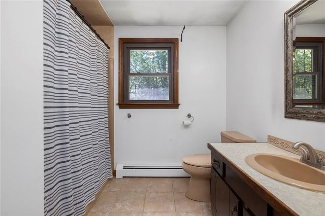 7 Spruce Ridge Drive, Glocester, RI 02814