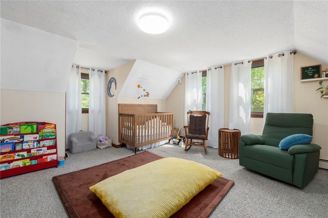 7 Spruce Ridge Drive, Glocester, RI 02814