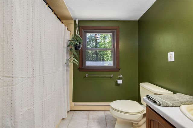 7 Spruce Ridge Drive, Glocester, RI 02814