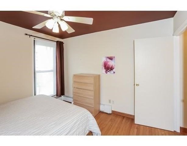 6 Juniper St. 14, Brookline, MA 02445