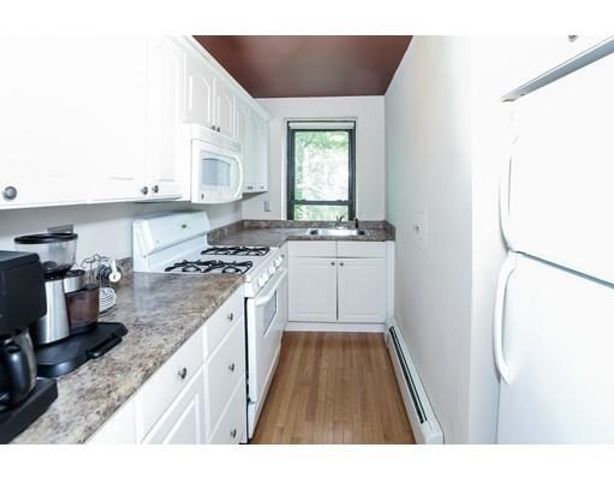 6 Juniper St. 14, Brookline, MA 02445