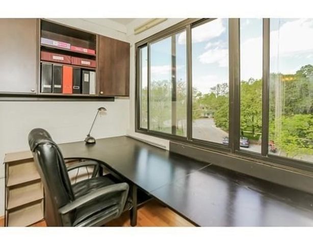 6 Juniper St. 14, Brookline, MA 02445