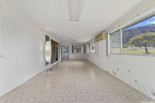 7203 Kipu Place, Honolulu, HI 96825