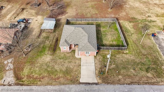 720 Line Street, Dyer, AR 72935