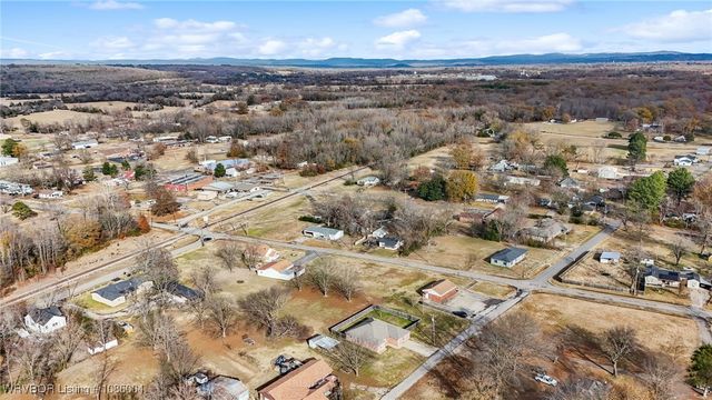 720 Line Street, Dyer, AR 72935