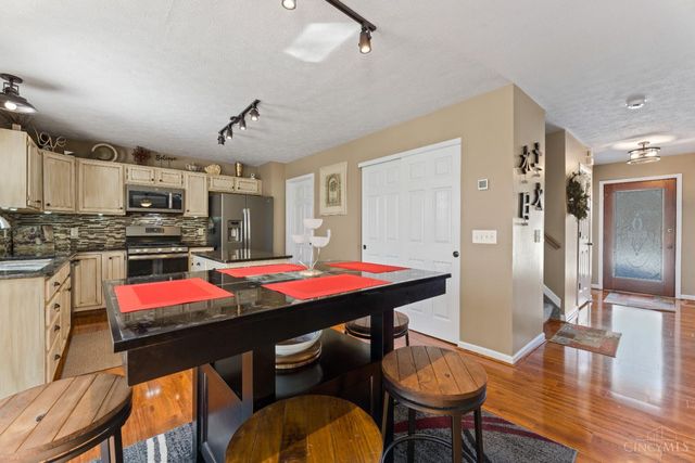 2280 Siesta Drive, Batavia Twp, OH 45103