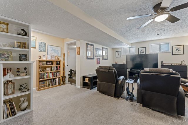 2280 Siesta Drive, Batavia Twp, OH 45103