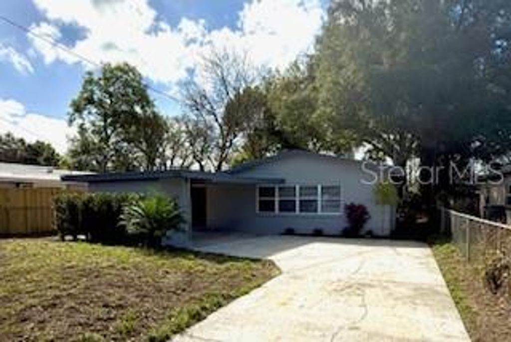 Image 1 of property listing at 1914 GEIGEL AVENUE, Orlando, FL 32806