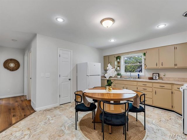 1877 Forest Lane, Pacific, MO 63069