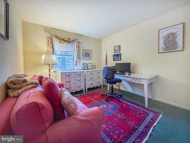 52 WOODBRIDGE CT N, Langhorne, PA 19047