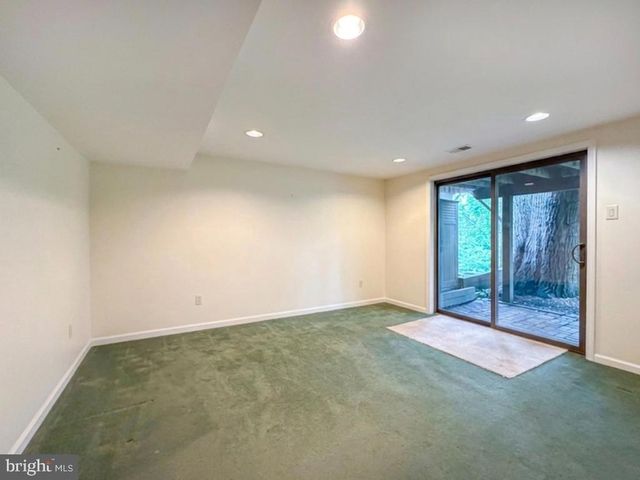 52 WOODBRIDGE CT N, Langhorne, PA 19047