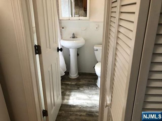 22 S Broad Street 10, Ridgewood, NJ 07450