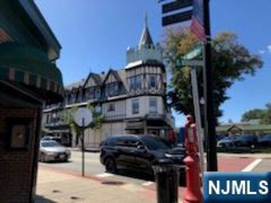 22 S Broad Street 10, Ridgewood, NJ 07450