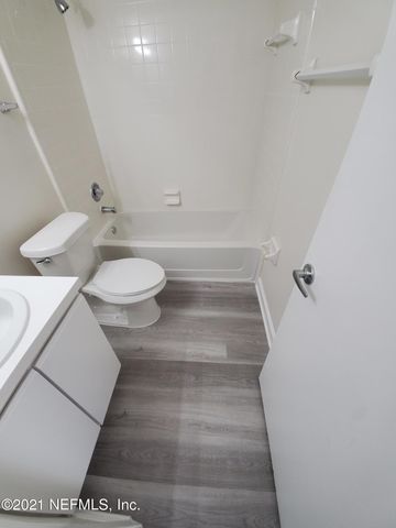 1024 SNUG HARBOUR Court, Atlantic Beach, FL 32233