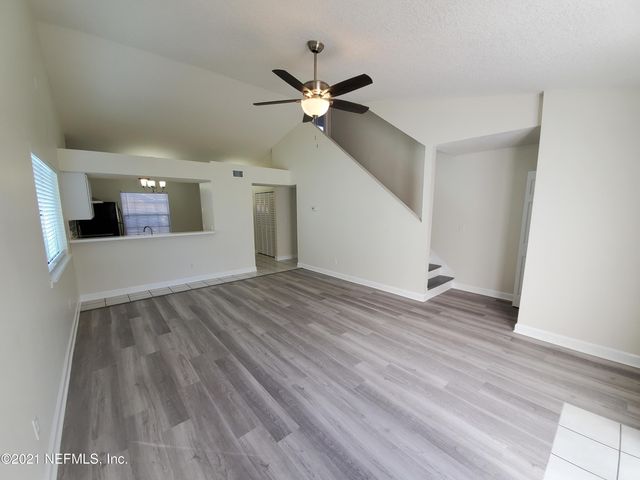 1024 SNUG HARBOUR Court, Atlantic Beach, FL 32233