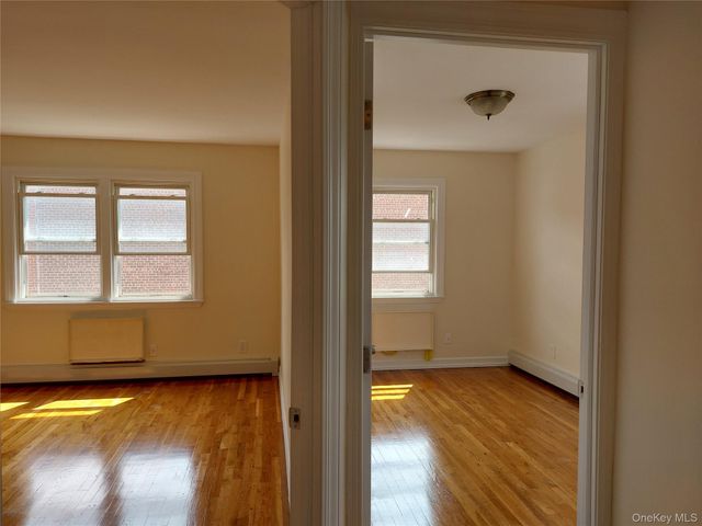 11-23 130th Street 2Fl, College Point, NY 11356