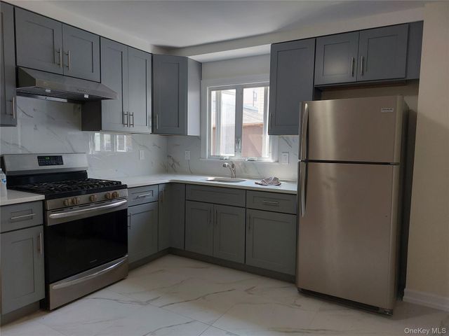 11-23 130th Street 2Fl, College Point, NY 11356
