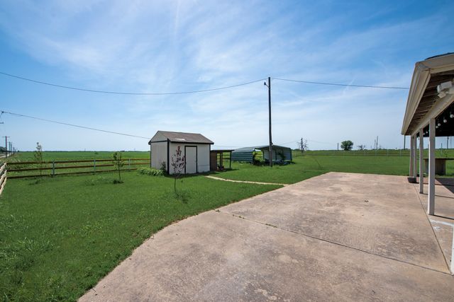 354 N FM 1138, Nevada, TX 75173