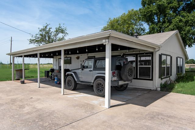 354 N FM 1138, Nevada, TX 75173