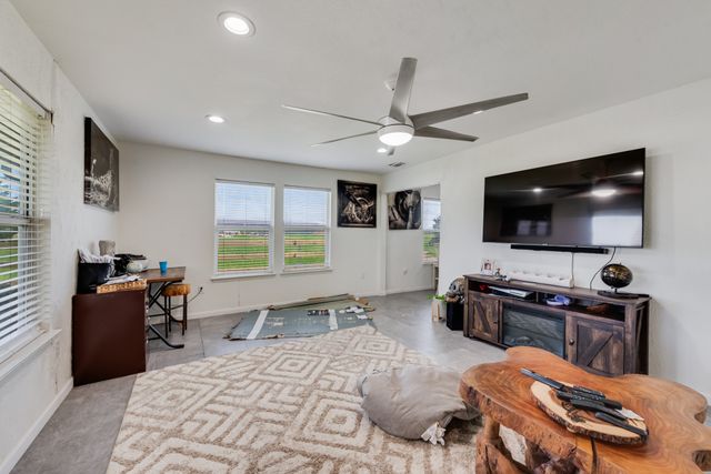 354 N FM 1138, Nevada, TX 75173