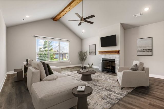 4400 SW Pawhuska Street, Bentonville, AR 72713