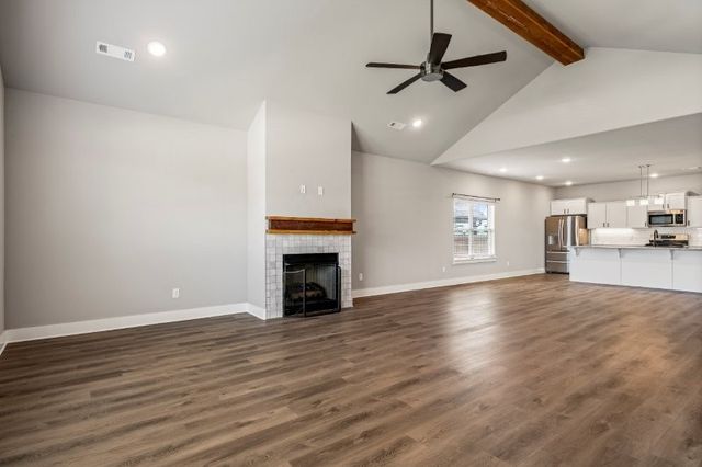 4400 SW Pawhuska Street, Bentonville, AR 72713