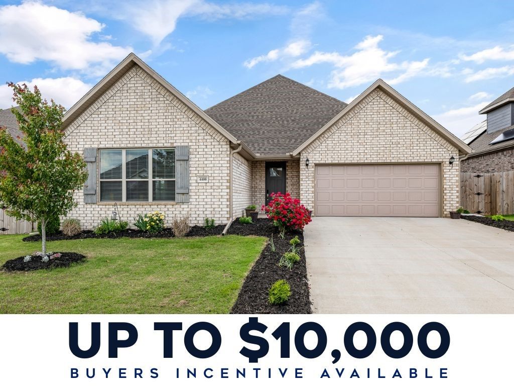 4400 SW Pawhuska Street, Bentonville, AR 72713