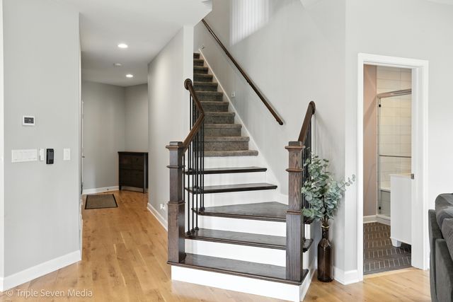 7350 Forest Hill Road, Burr Ridge, IL 60527