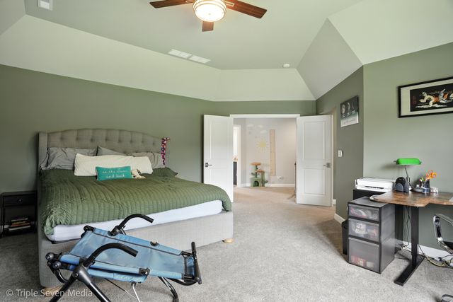 7350 Forest Hill Road, Burr Ridge, IL 60527