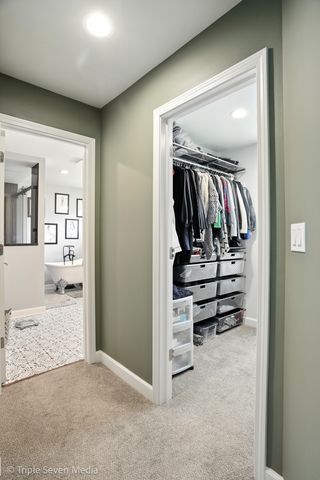 7350 Forest Hill Road, Burr Ridge, IL 60527