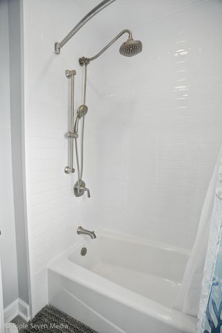 7350 Forest Hill Road, Burr Ridge, IL 60527