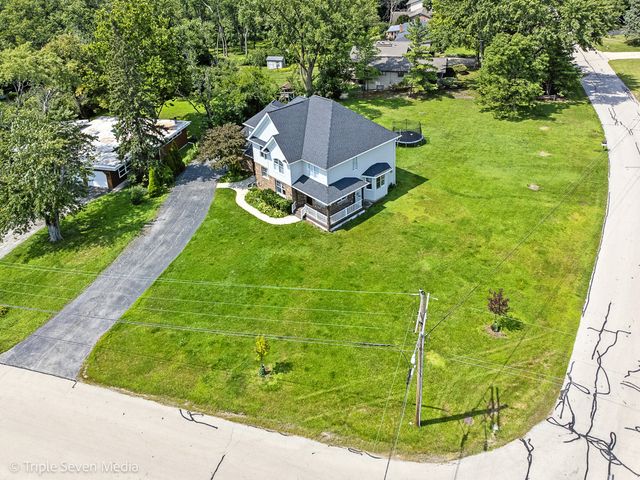 7350 Forest Hill Road, Burr Ridge, IL 60527