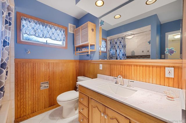 266 Bayview Avenue, Massapequa, NY 11758