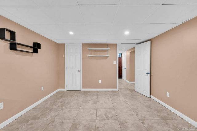 266 Bayview Avenue, Massapequa, NY 11758