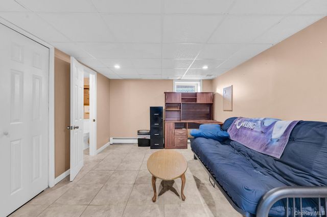 266 Bayview Avenue, Massapequa, NY 11758