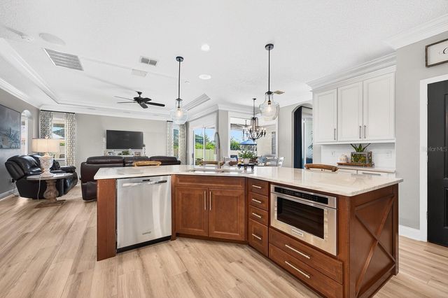 2481 MISTY COVE CIRCLE, Apopka, FL 32712