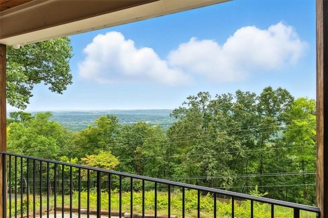 11 Brow SW Road, Rome, GA 30165