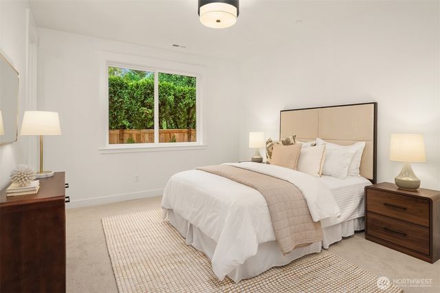 17210 NE 95th Street, Redmond, WA 98052