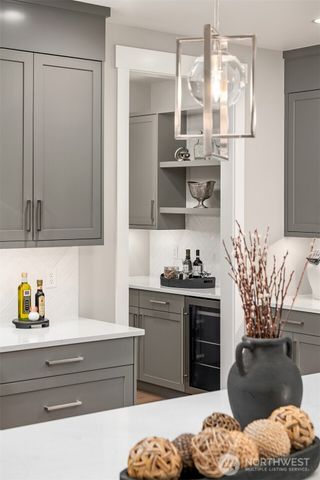 17210 NE 95th Street, Redmond, WA 98052