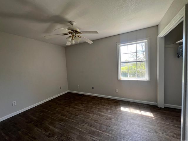 927-929 E Margret, Piggott, AR 72454