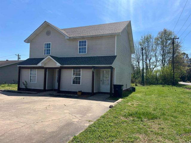 927-929 E Margret, Piggott, AR 72454