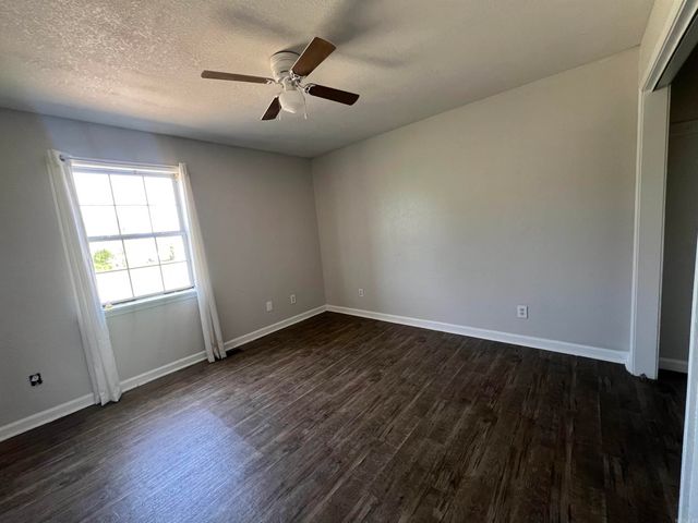 927-929 E Margret, Piggott, AR 72454