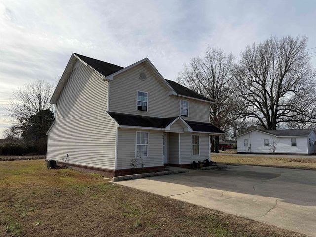927-929 E Margret, Piggott, AR 72454