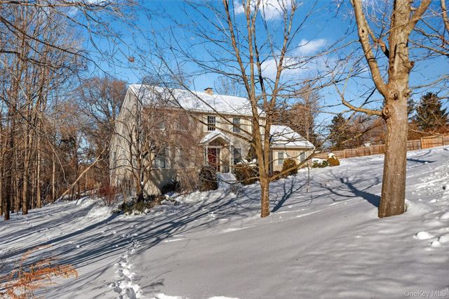 12 Berghoff Drive, Fishkill, NY 12524