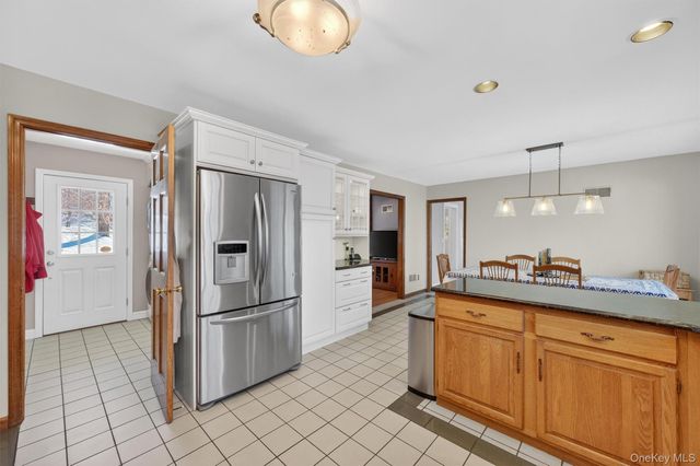 12 Berghoff Drive, Fishkill, NY 12524