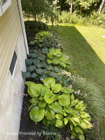 12 Berghoff Drive, Fishkill, NY 12524